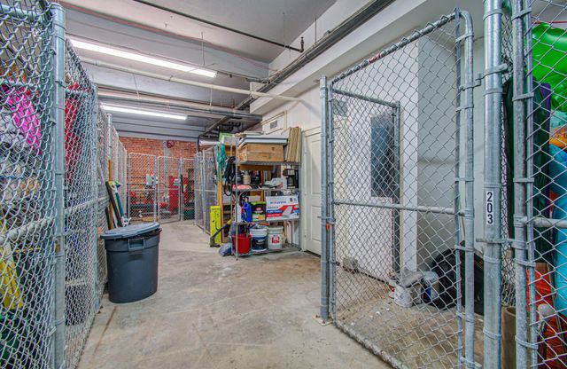 202 25th Street 202, Galveston, TX 77550