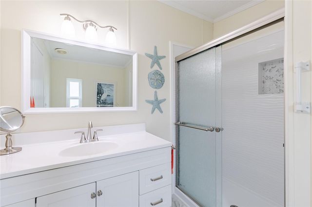 2611 VINDALE ROAD, Tavares, FL 32778