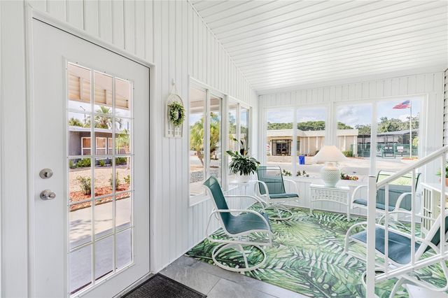 2611 VINDALE ROAD, Tavares, FL 32778