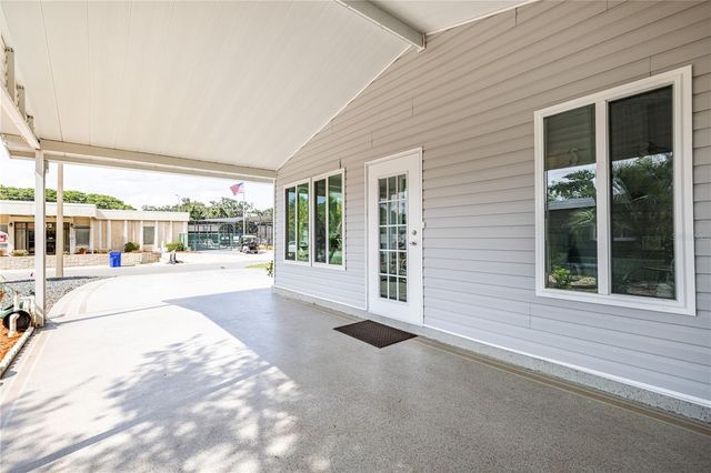 2611 VINDALE ROAD, Tavares, FL 32778