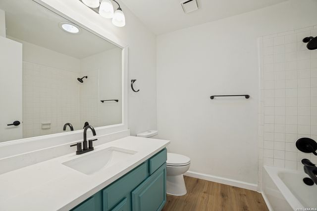9754 Morningfield, San Antonio, TX 78250