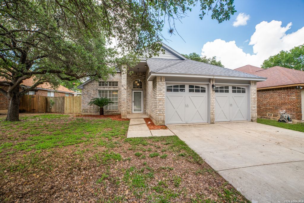 9754 Morningfield, San Antonio, TX 78250
