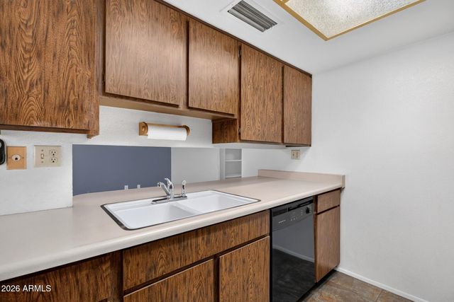 1916 W MORNINGSIDE Drive 74, Phoenix, AZ 85023