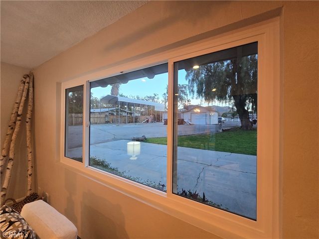 607 6th, Norco, CA 92860