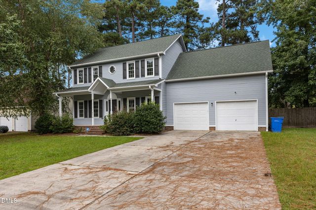 8318 Umstead Road, Fayetteville, NC 28304