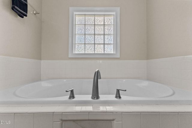 8318 Umstead Road, Fayetteville, NC 28304