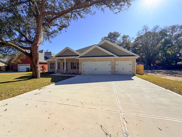 1619 Moore Street, Niceville, FL 32578