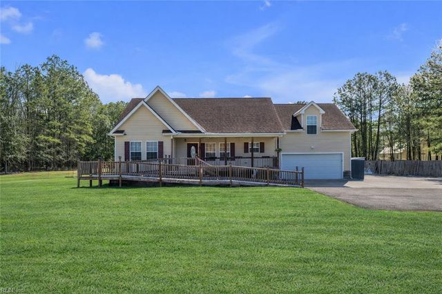 27085 Flaggy Run RD, Courtland, VA 23837