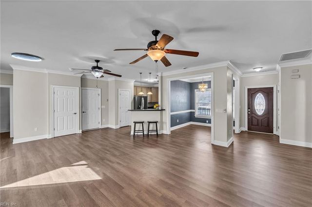 27085 Flaggy Run RD, Courtland, VA 23837