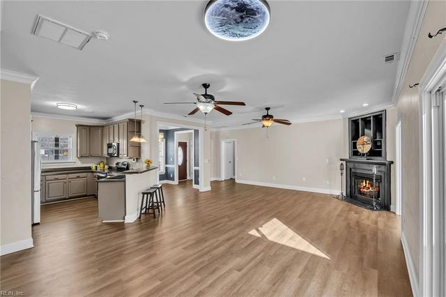 27085 Flaggy Run RD, Courtland, VA 23837