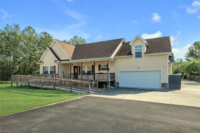 27085 Flaggy Run RD, Courtland, VA 23837