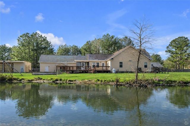 27085 Flaggy Run RD, Courtland, VA 23837