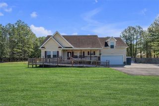27085 Flaggy Run RD, Courtland, VA 23837