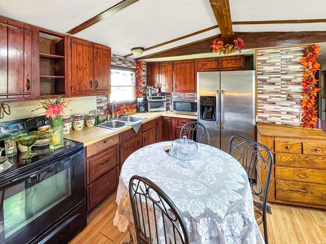 102 Hooker Street, Brooklyn, IN 46111