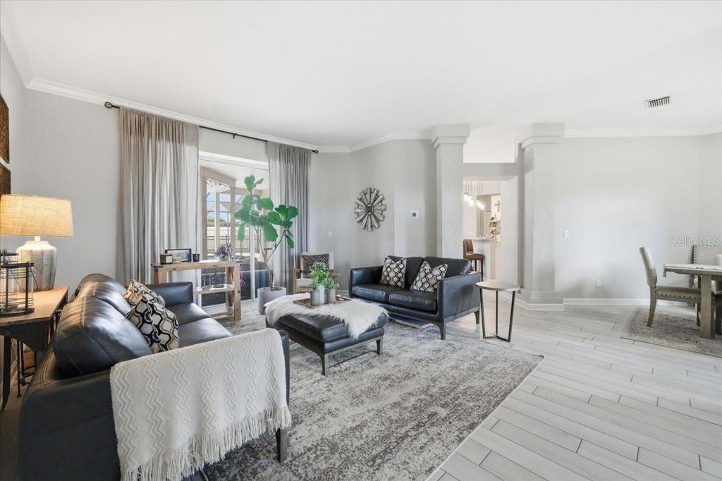 Image 12 of property listing at 16109 BELLE MEADE BOULEVARD, Odessa, FL 33556