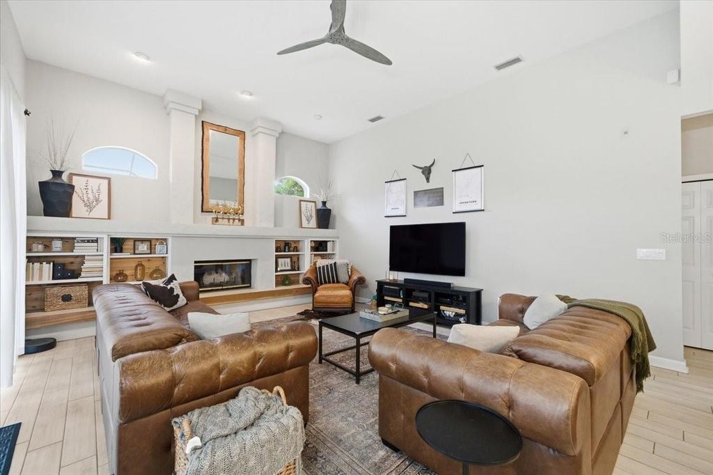 Image 26 of property listing at 16109 BELLE MEADE BOULEVARD, Odessa, FL 33556