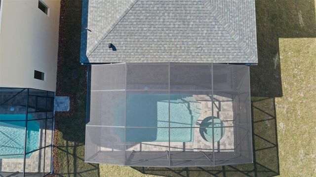 8917 COCONUT BREEZE DRIVE, Kissimmee, FL 34747