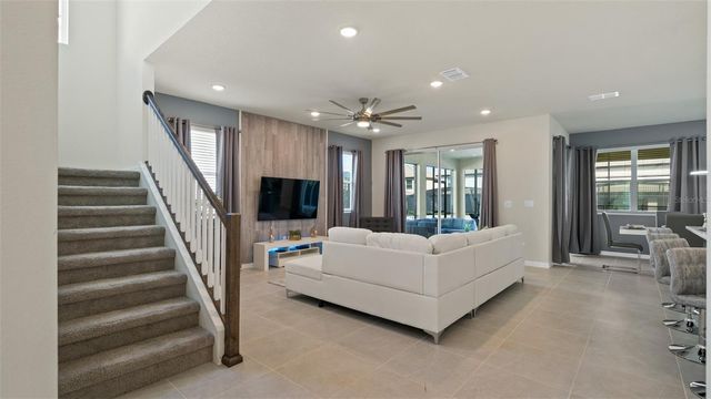 8917 COCONUT BREEZE DRIVE, Kissimmee, FL 34747