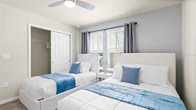 8917 COCONUT BREEZE DRIVE, Kissimmee, FL 34747