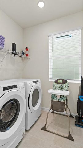 8917 COCONUT BREEZE DRIVE, Kissimmee, FL 34747