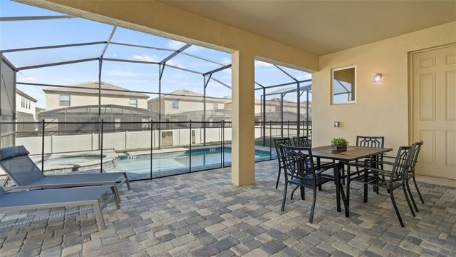 8917 COCONUT BREEZE DRIVE, Kissimmee, FL 34747