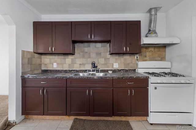 2538 Norman Street, Melvindale, MI 48122