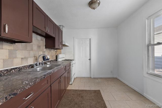 2538 Norman Street, Melvindale, MI 48122