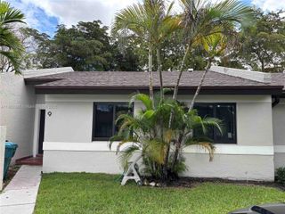 9670 SW 152nd Ave 9, Miami, FL 33196