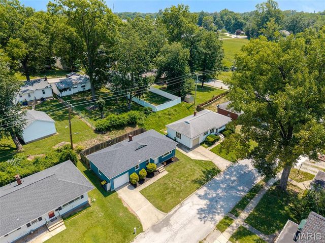 334 S Benton Street, Edwardsville, IL 62025