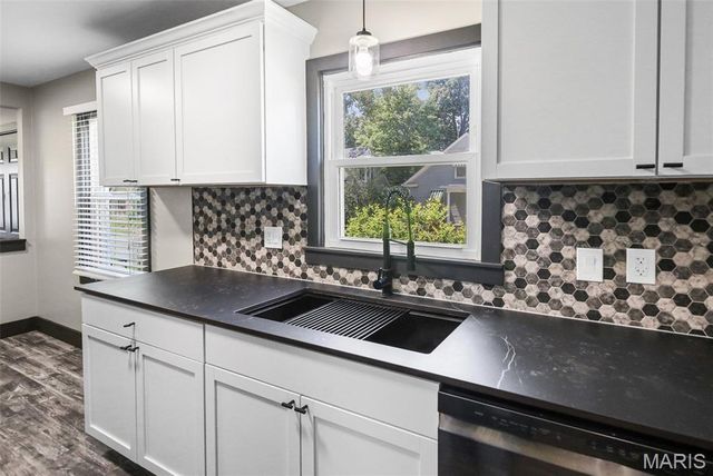 334 S Benton Street, Edwardsville, IL 62025