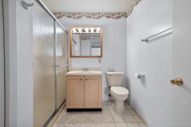 339 Oakwood Avenue, Bayport, NY 11705