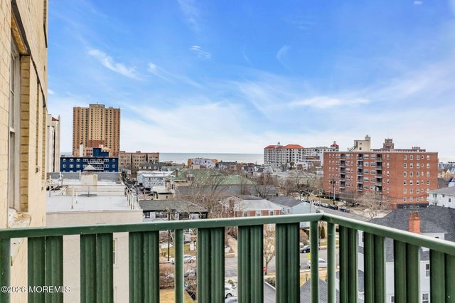 510 Deal Lake Drive 8J, Asbury Park, NJ 07712