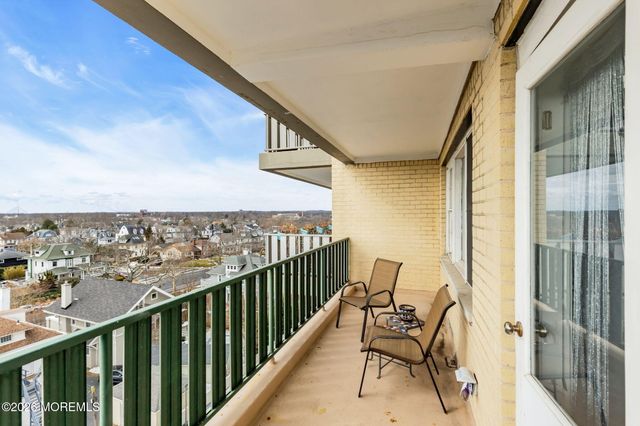 510 Deal Lake Drive 8J, Asbury Park, NJ 07712