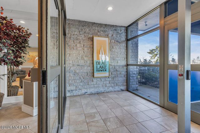510 Deal Lake Drive 8J, Asbury Park, NJ 07712