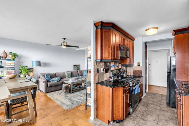 510 Deal Lake Drive 8J, Asbury Park, NJ 07712
