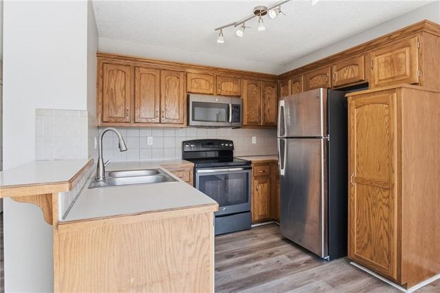 11112 Highview Road, Peculiar, MO 64078