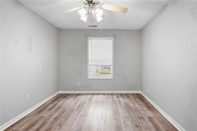 11112 Highview Road, Peculiar, MO 64078