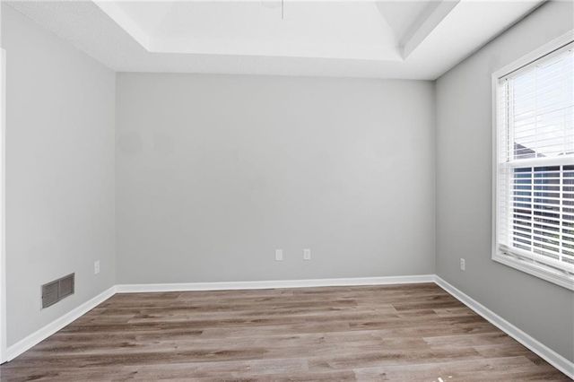 11112 Highview Road, Peculiar, MO 64078