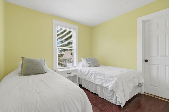 318 N COLONIAL COURT, Deland, FL 32720