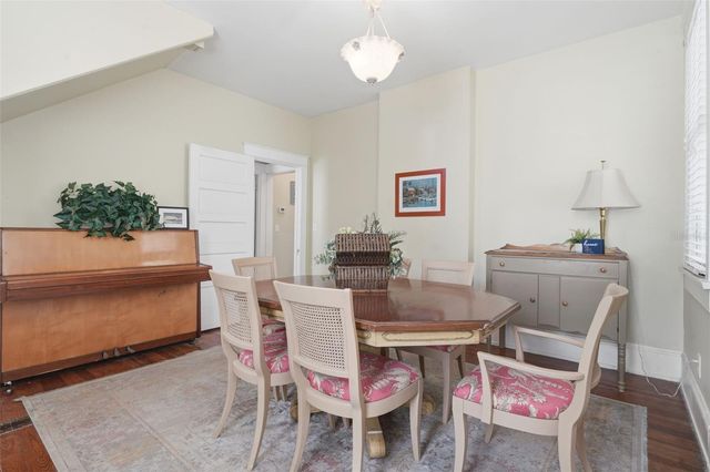 318 N COLONIAL COURT, Deland, FL 32720