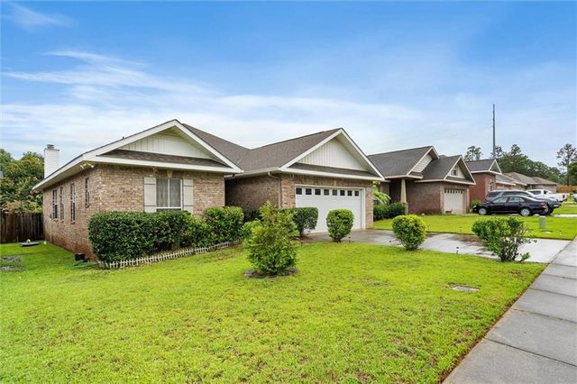 2520 Bluebeard Lane E, Mobile, AL 36695