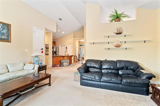 2520 Bluebeard Lane E, Mobile, AL 36695