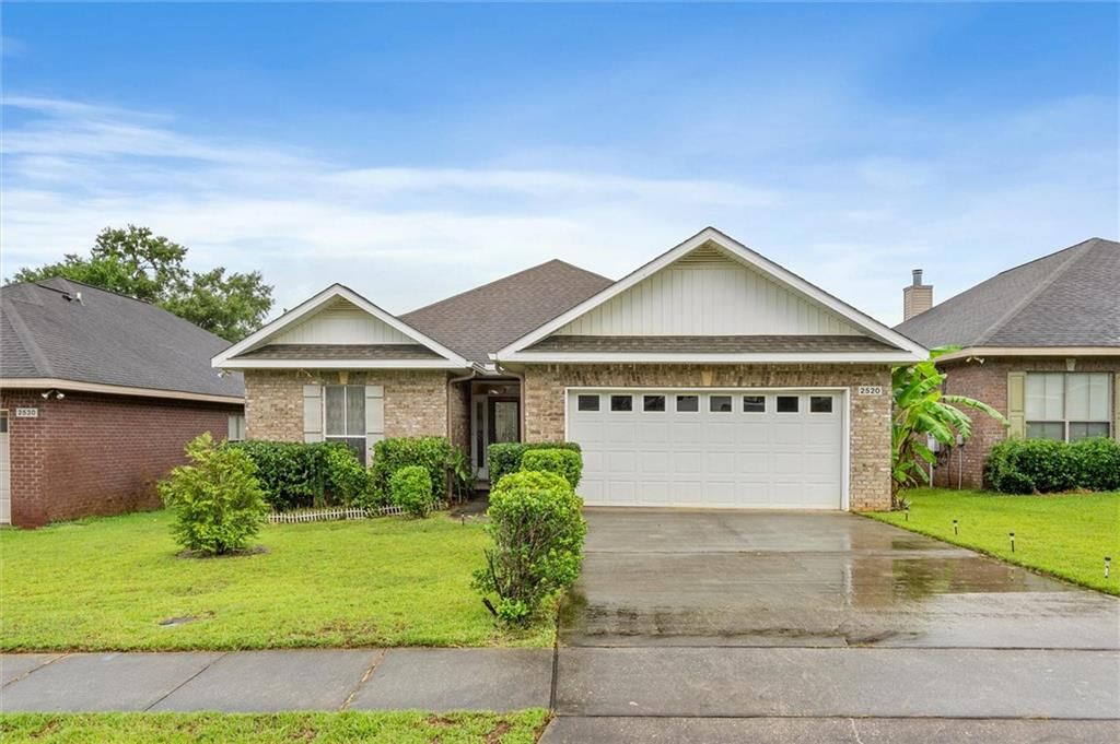 2520 Bluebeard Lane E, Mobile, AL 36695