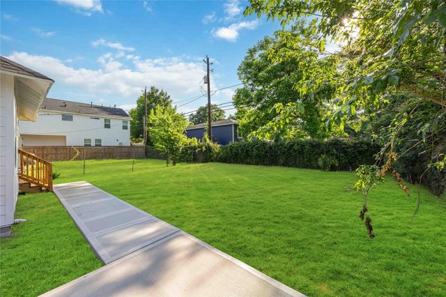 509 Hoffman Street, Houston, TX 77020