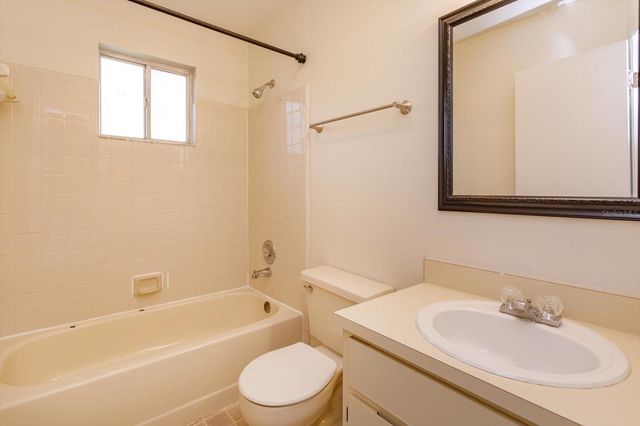 7925 SNOWBERRY CIRCLE, Orlando, FL 32819