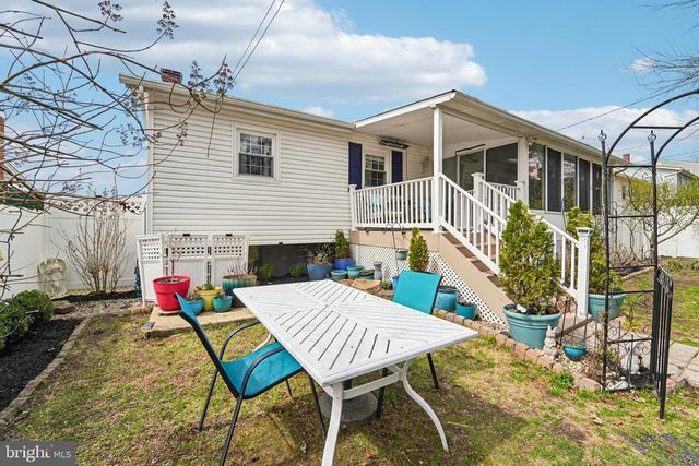 1463 GORDON DR, Glen Burnie, MD 21061