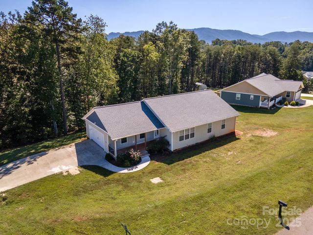 4390 Belmont Drive, Morganton, NC 28655