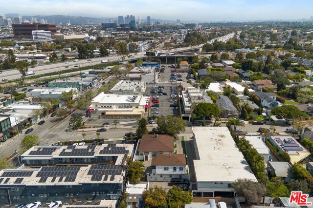 2302 32nd Street, Santa Monica, CA 90405