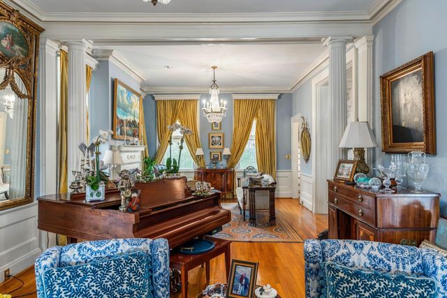 74 Murray Boulevard, Charleston, SC 29401