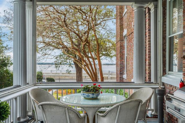 74 Murray Boulevard, Charleston, SC 29401